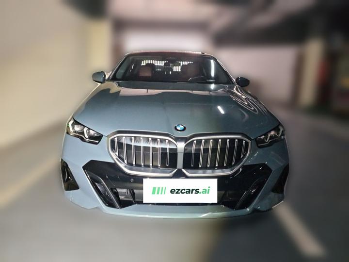 5 Series Imported 2024 525i M Sport Package photo 2