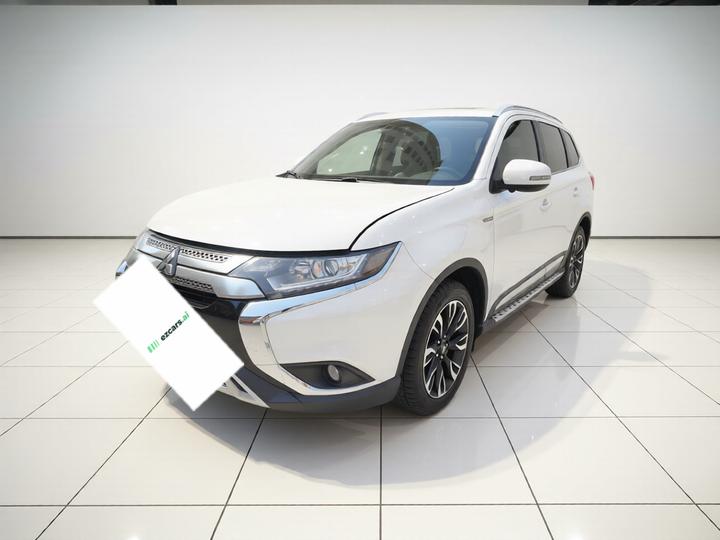 Outlander 2019 2.0L RWD Enjoy 5-Seater China V