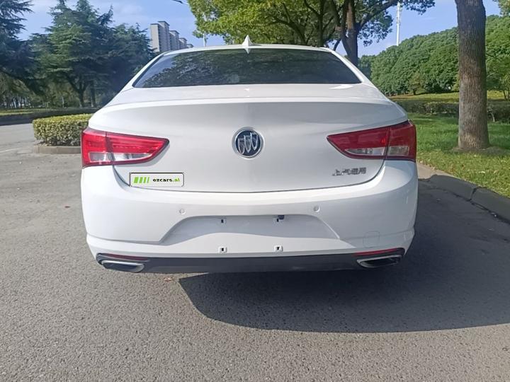 Verano 2018 Sedan 20T DCT Leading photo 3