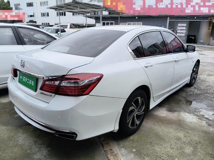 Accord 2016 2.0L Elite photo 6