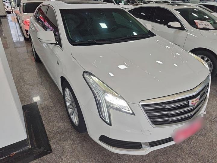 XTS 2018 28T Tech photo 3