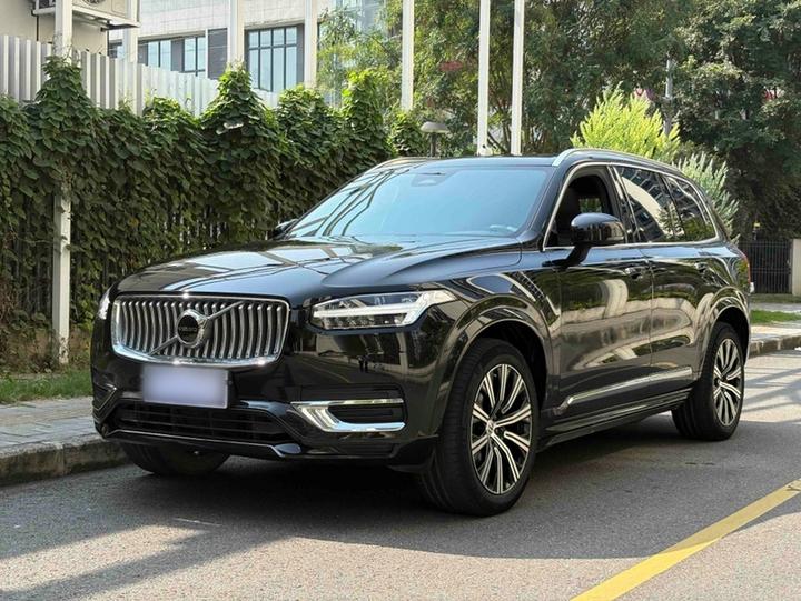 XC90 2023 B6 Luxury 7-Seater
