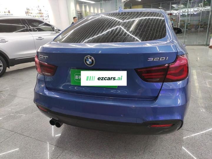 3 SeriesGT 2019 320i M Sport Package photo 5