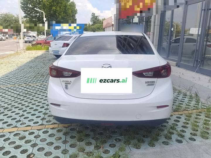 3 Axela 2016 Sedan 1.5L MT Comfort photo 3