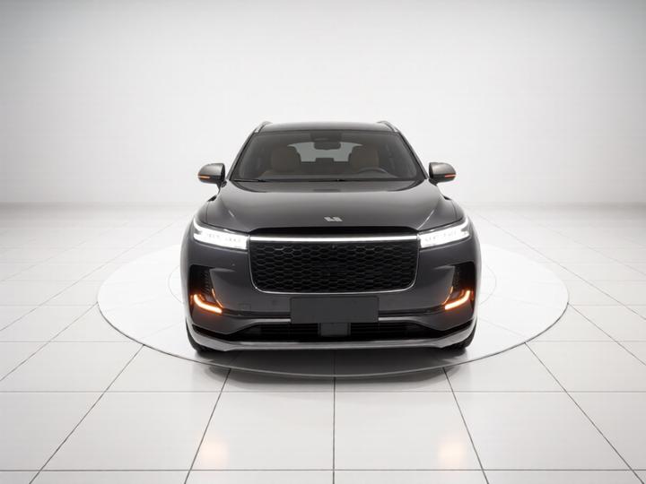 Li Auto ONE 2021 EREV 6-Seater photo 2