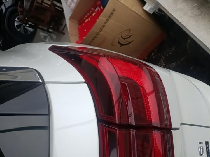 2023 Facelift 380TSI AWD Flagship 7-Seater photo 7