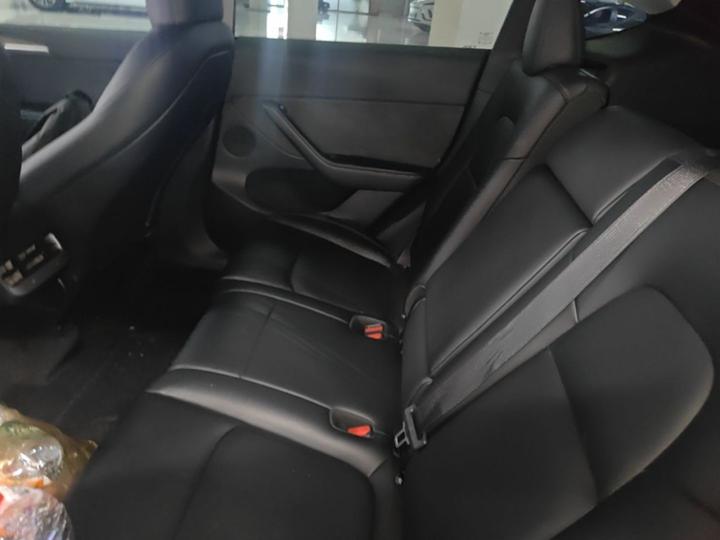 Model Y 2022 Facelift RWD photo 4
