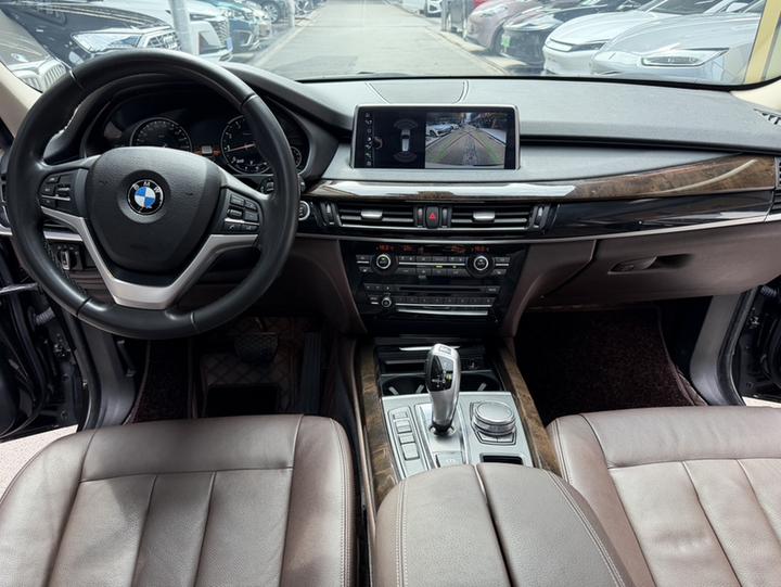 X5 Imported 2017 xDrive28i photo 4