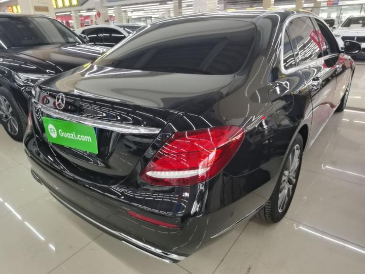 E-Class 2017 E 300 L Luxury photo 4