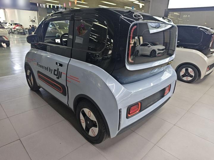 KiWi EV 2022 NCM photo 4
