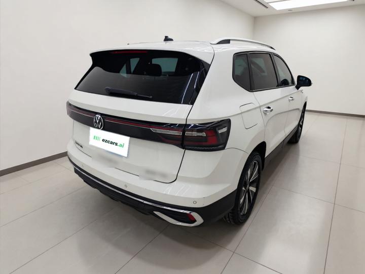 Tharu 2023 300TSI RWD photo 6