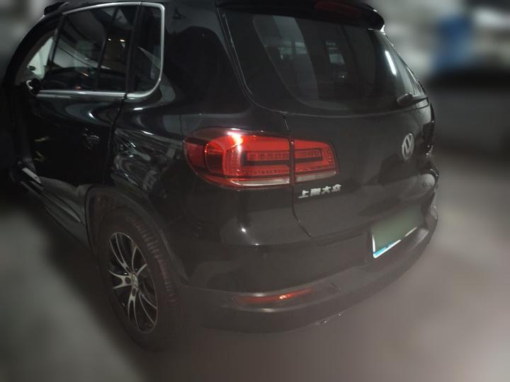 Tiguan 2013 1.8TSI AT AWD Luxury photo 4