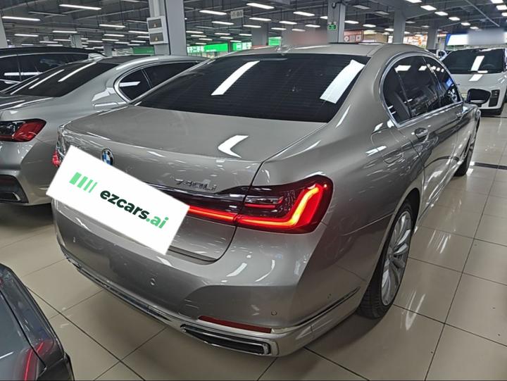 7 Series 2019 Facelift 730Li Luxury photo 2