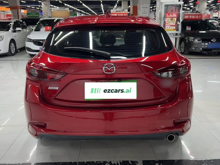 3 Axela 2017 Hatchback 1.5L AT Comfort China V photo 5