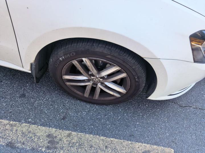 2017 230TSI DSG Comfort photo 8
