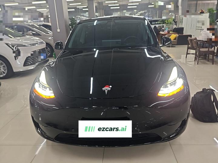 Model Y 2022 Facelift RWD photo 2