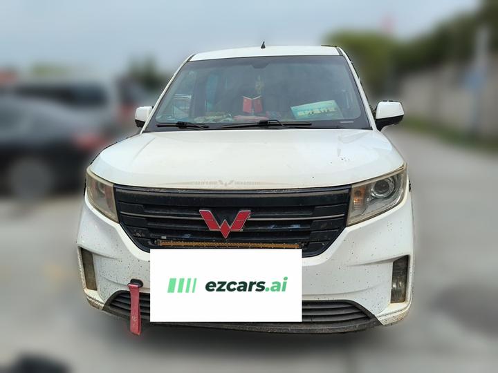 Wuling Hongguang PLUS 2019 1.5T MT Comfort 7-Seater photo 2