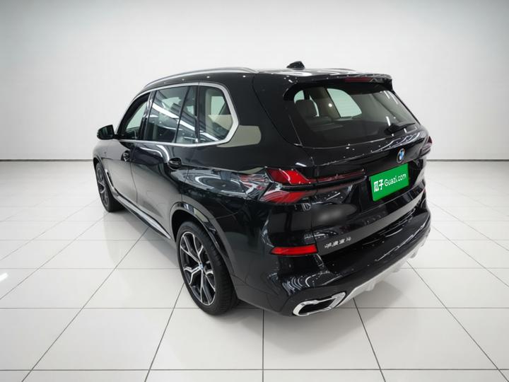 X5 2023 xDrive 30Li Exclusive M Sport Package photo 4