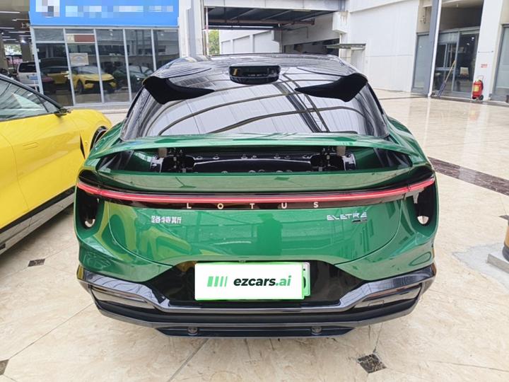 Lotus ELETRE 2026 600 5-Seater photo 5