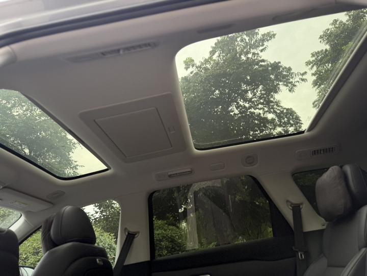 Leapmotor C16 2024 EV 520 Exclusive photo 7