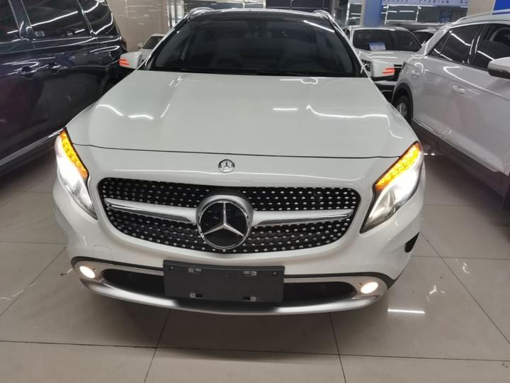 GLA 2016 GLA 220 4MATIC Fashion photo 2