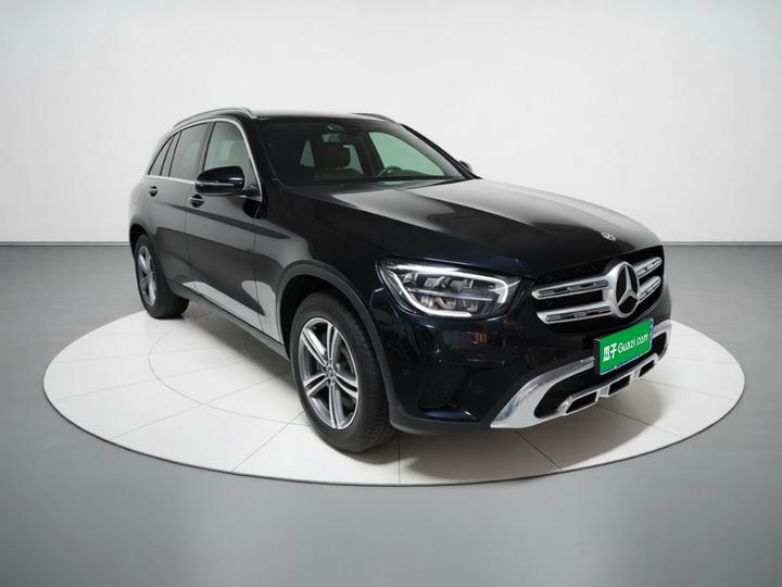 GLC 2021 GLC 260 L 4MATIC Dynamic photo 3