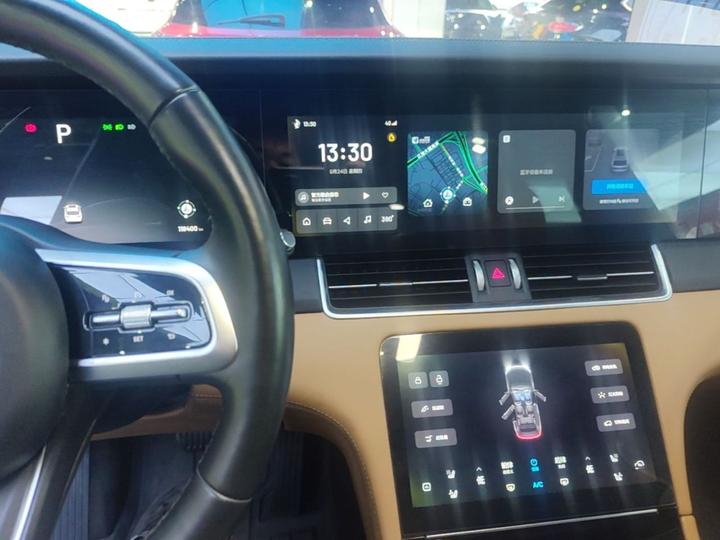 Li Auto ONE 2021 EREV 6-Seater photo 8