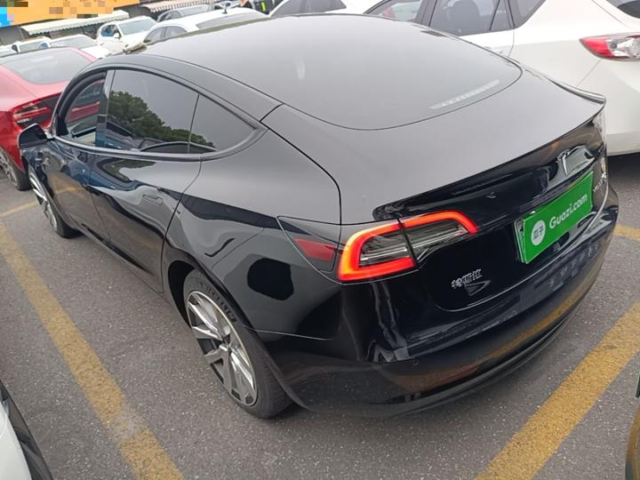 Model 3 2022 RWD photo 4