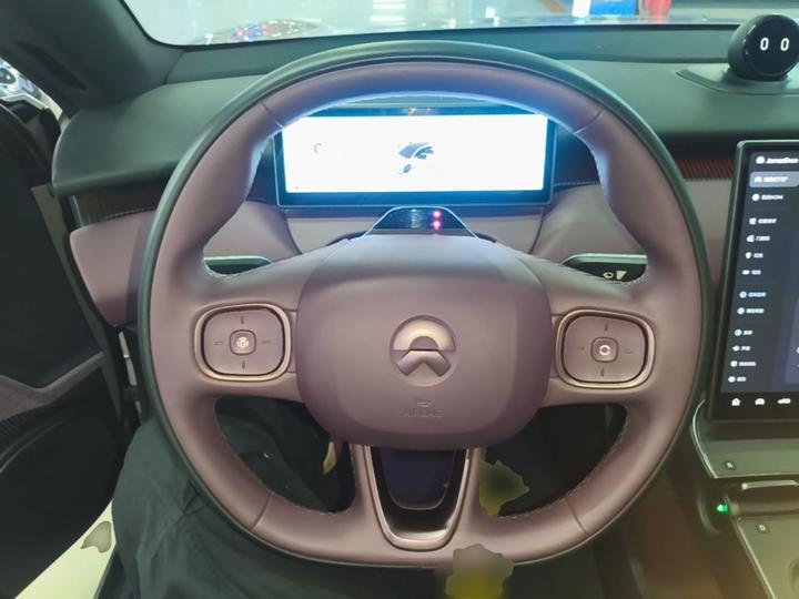 ET5T 2024 75kWh Touring photo 6
