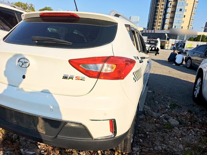 JAC Refine S2 2015 1.5L CVT Luxury Smart photo 7