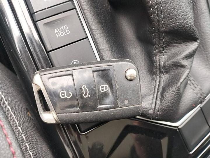 Tayron 2020 330TSI RWD Luxury Connected photo 8