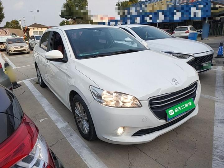 301 2016 1.6L MT Comfort photo 3