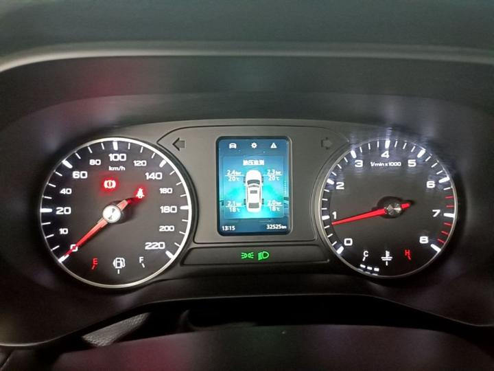 i5 2021 1.5L MT Platinum photo 7