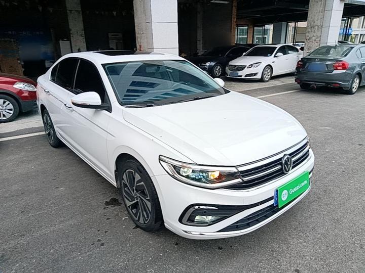 Bora 2023 200TSI DSGPRO photo 3
