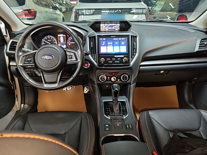 XV 2018 2.0i Premium EyeSight photo 5