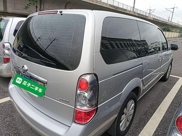 GL8 2014 2.4L Classic photo 4
