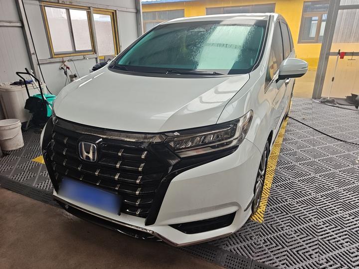 Elysion 2024 2.0L e:HEV Luxury