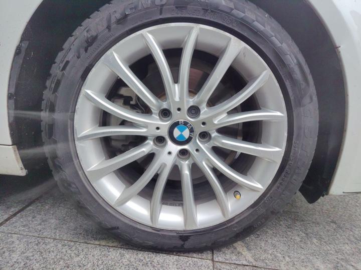 5 Series 2017 525Li Luxury Design Package photo 8