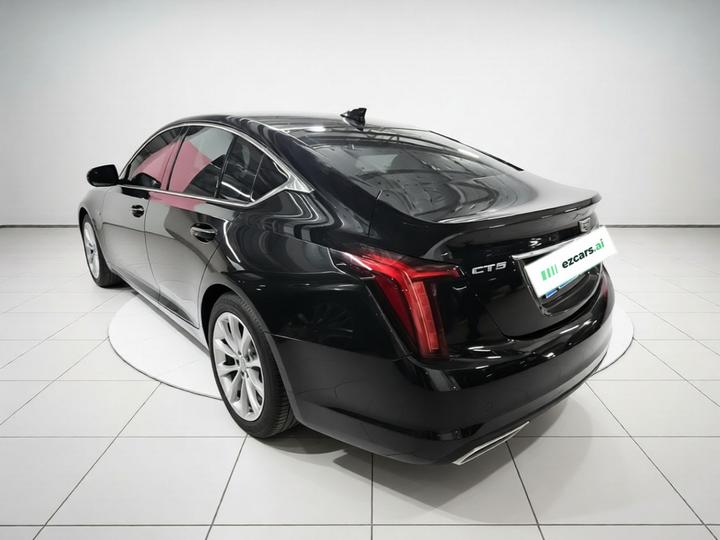 CT5 2023 28T Luxury Standard photo 4