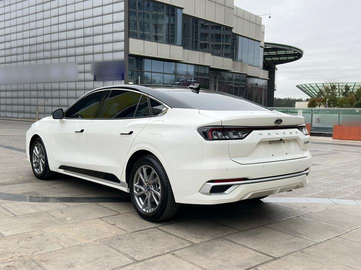 Mondeo 2023 EcoBoost 245 Luxury photo 4