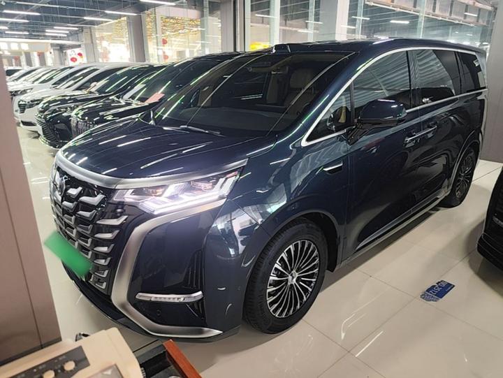 D9 2025 DM-i ADAS 1020 AWD Exclusive