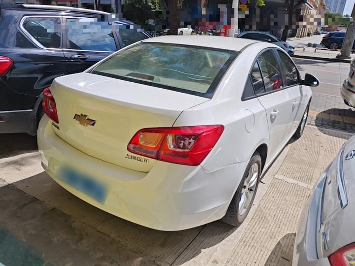 2015 1.5L Classic SE AT photo 6