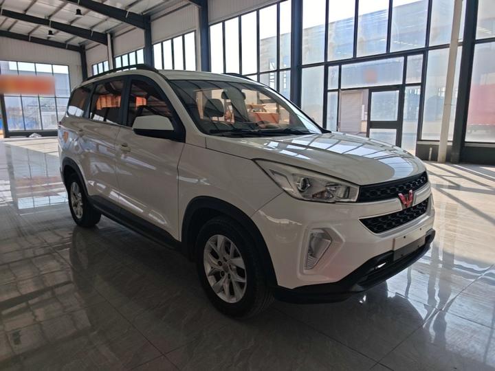 Wuling Hongguang S3 2018 1.5L MT Comfort China V photo 3