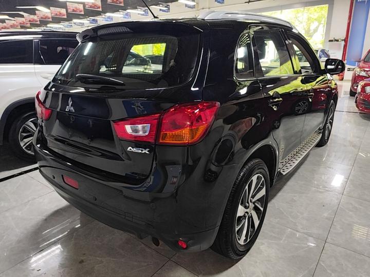 ASX 2018 2.0L CVT RWD Exclusive photo 6