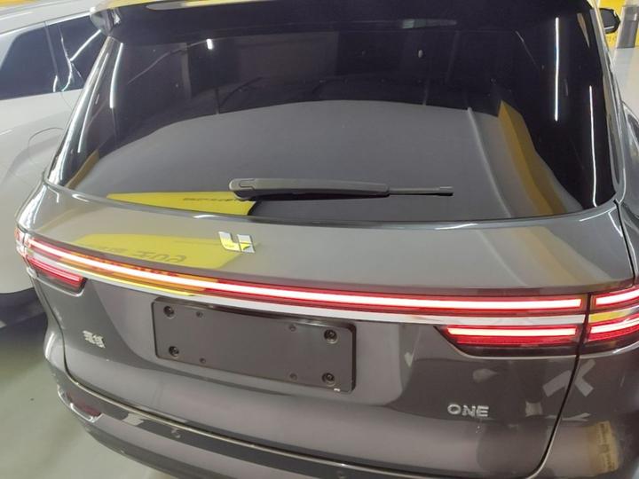 Li Auto ONE 2021 EREV 6-Seater photo 5