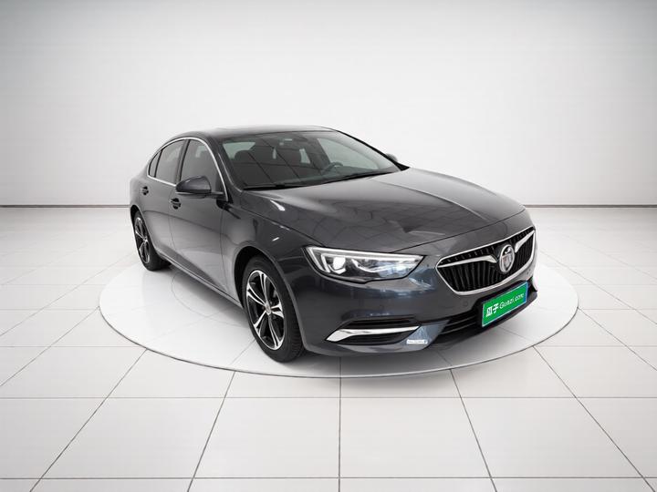 Regal 2019 Facelift 20T Luxury China VI photo 3