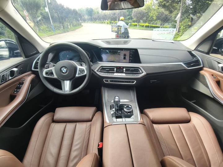 X5 Imported 2020 xDrive40i M Sport Package photo 8