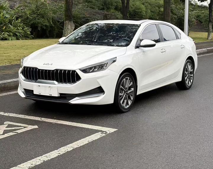 K3 2021 Facelift 1.5L CVT Fashion