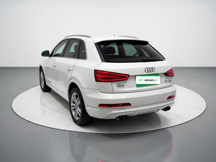 Q3 2013 35 TFSI Comfort photo 4