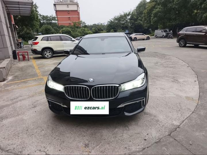 7 Series 2018 730Li Leading M Sport Package photo 2